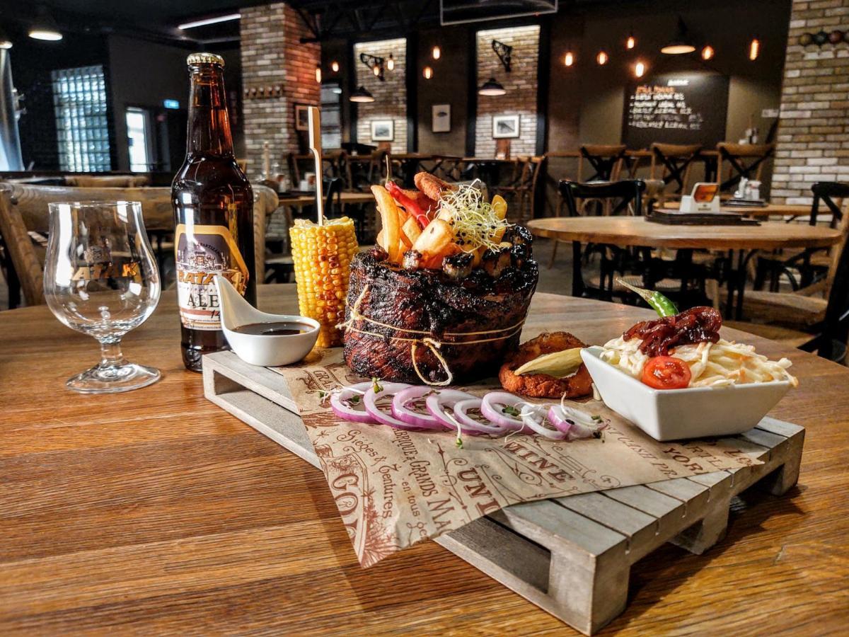 Azul Hotel & Restaurant Партизанске Екстериор снимка