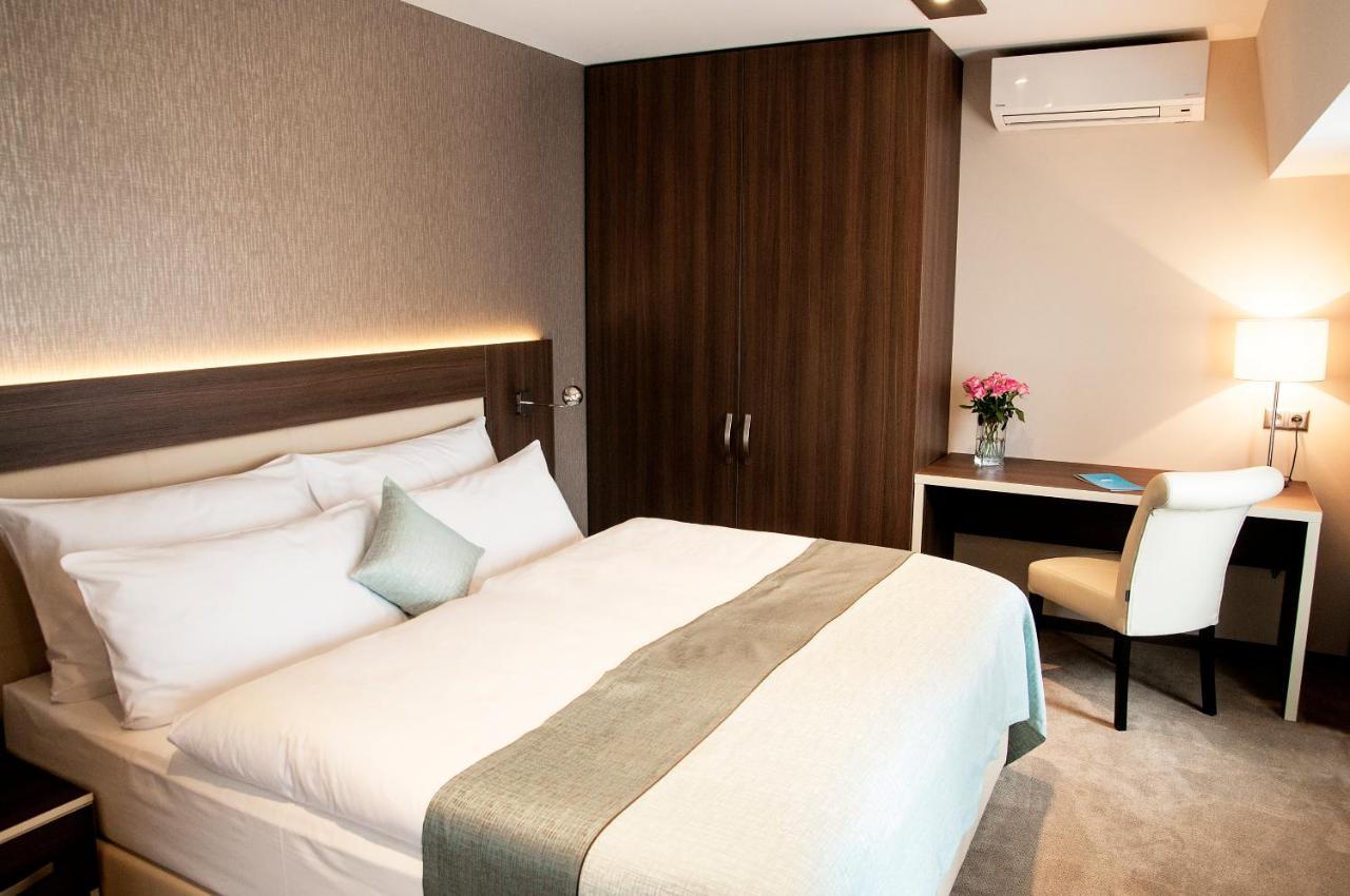 Azul Hotel & Restaurant Партизанске Екстериор снимка